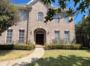 549 College St, Bellaire, TX 77401
