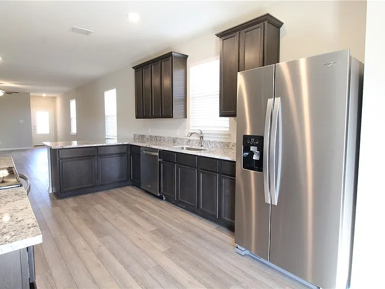 509 Washington Dr — Photo 5