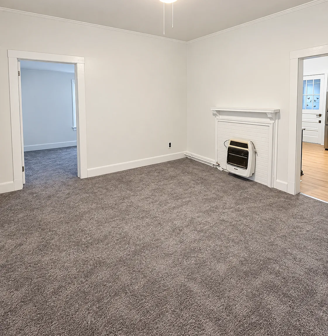 2 bed, 1369 sqft, $1,600 — Photo 4