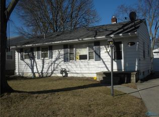1205 Shelly Ave, Maumee, OH 43537