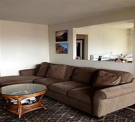 Sold by Douglas Elliman | media 18