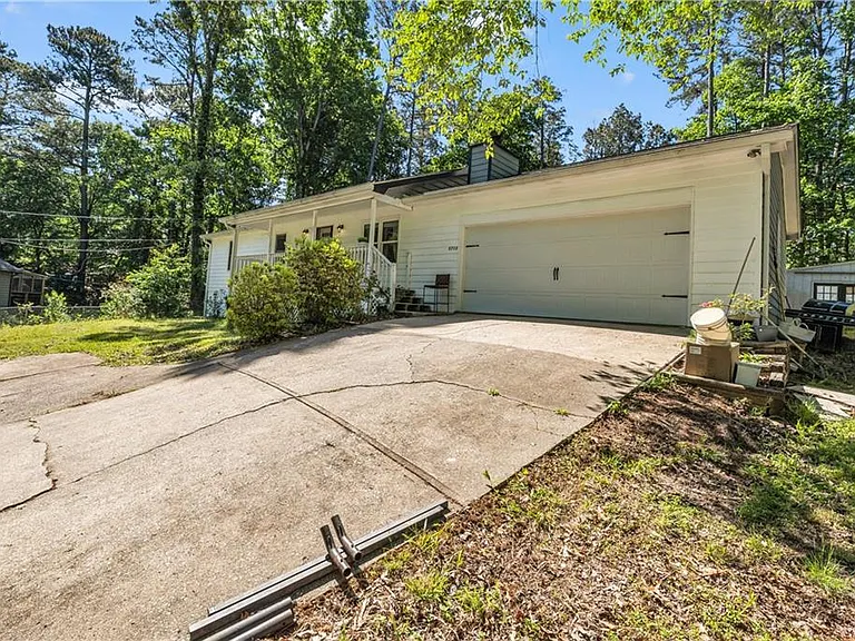5712 Port Dr — Photo 40