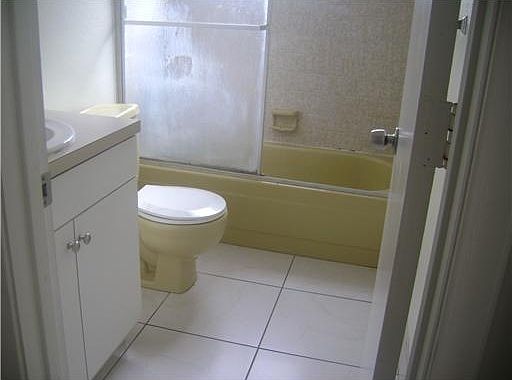 4th image of 9630 NW 35th St APT 5