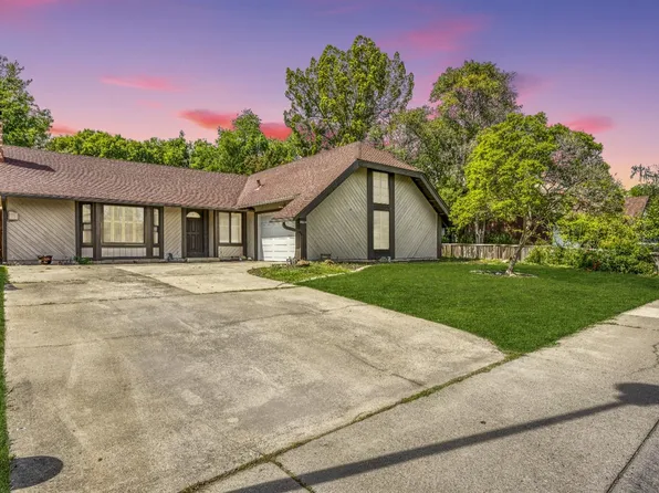 8214 Gandy Dancer Way, Sacramento, CA 95823