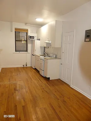 Rented by Citi Habitats | media 9