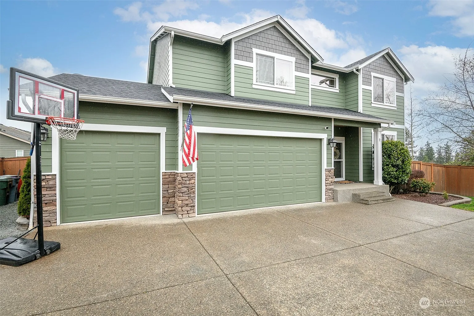 19521 26th Avenue Ct E photo 1