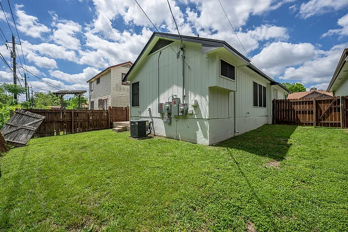 12221 Little Fatima Ln — Photo 3