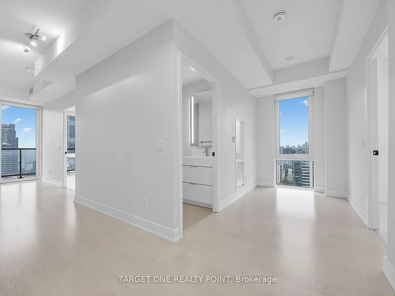 308 Jarvis St #3105 — Photo 6