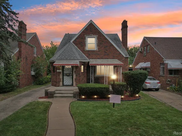 16821 Whitcomb St, Detroit, MI 48235