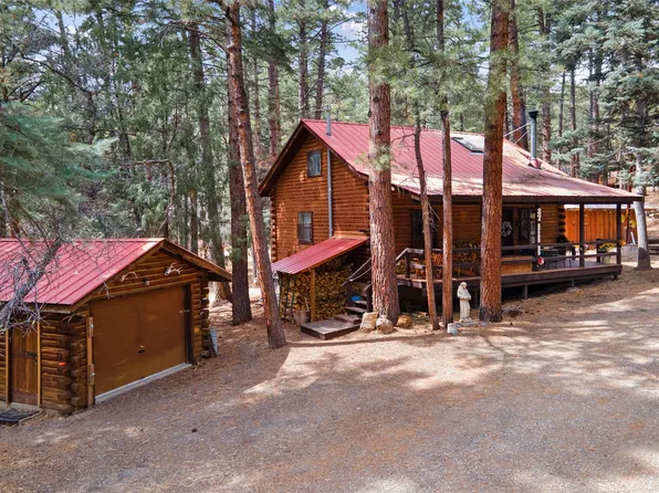 27 Bear Rd, Chama, NM 87520