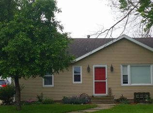 306 North St, Mediapolis, IA 52637