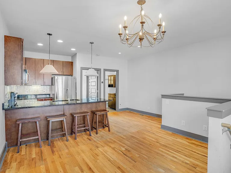 600 Garfield St #12 — Photo 9