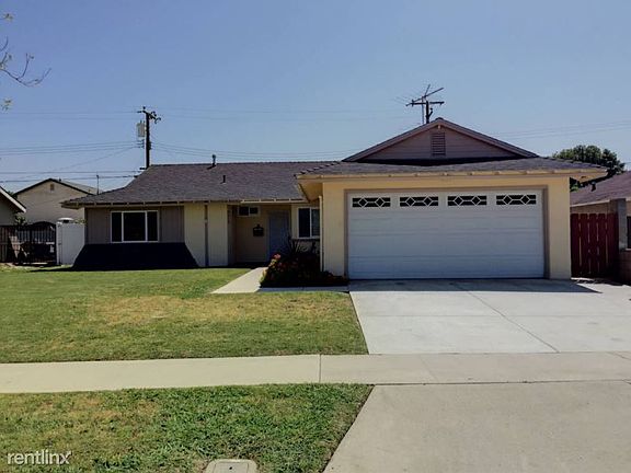 3rd image of 9312 Jennrich Ave