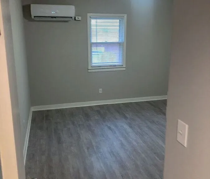137 Woodland Ave #8 — Photo 11