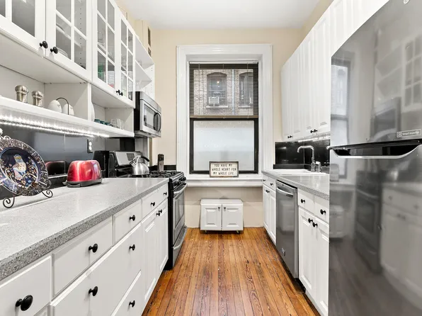 611 West 111th Street 27 image 2 of 5