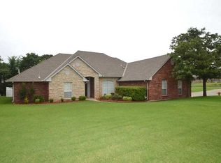 12437 Croydon Rd, Midwest City, OK 73130