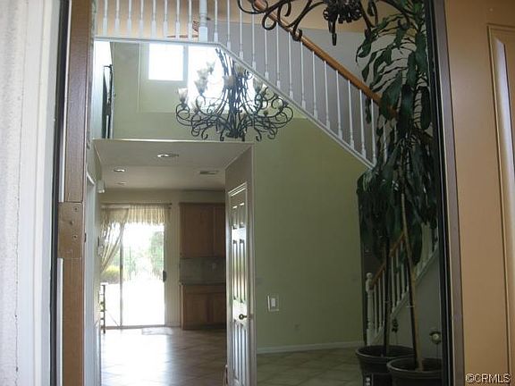 4th image of 29741 Royal Burgh Dr
