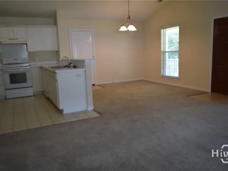 102 Trellis Way — Photo 11