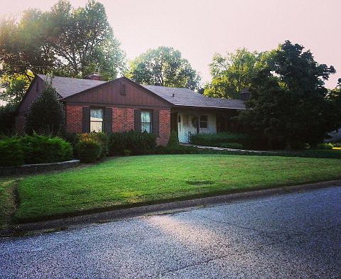 1st image of 2002 Mayfair Dr