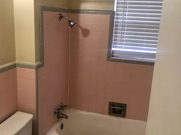 2709 Highwood Dr — Photo 8