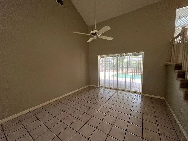 3801 Donna Lynn Ln — Photo 6