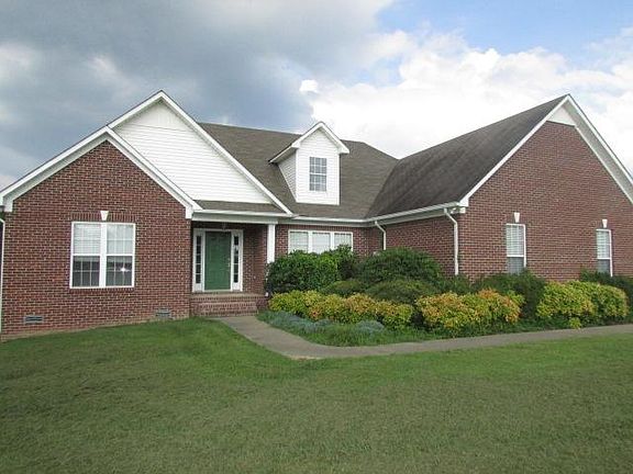 2nd image of 621 Hillview Dr
