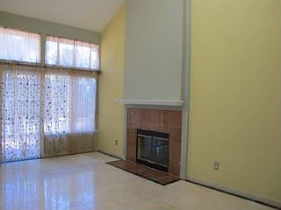 Spacious living room