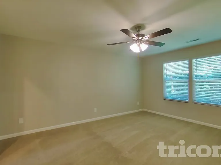 166 Oak Creek Rd — Photo 8