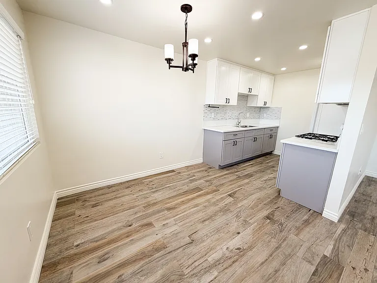 5130 Wood Ave #E — Photo 2