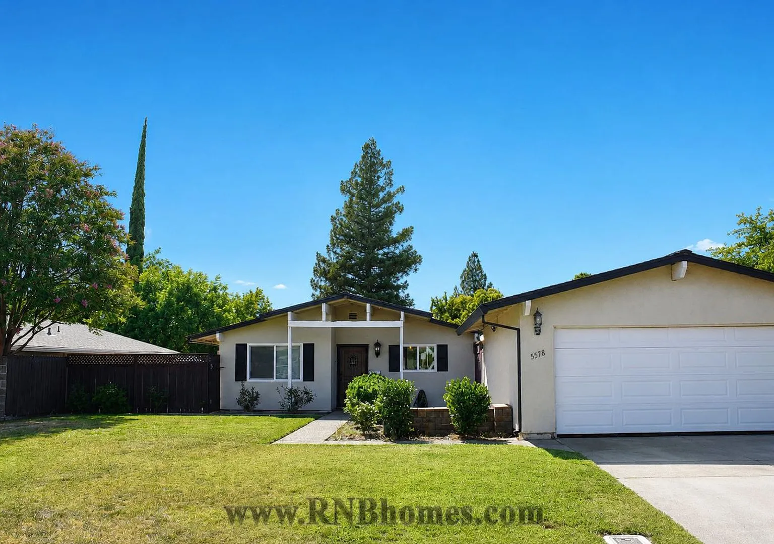 5578 Coronado Way — Photo 1