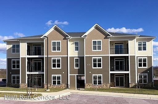 2nd image of 165 Fenway Cir APT 301