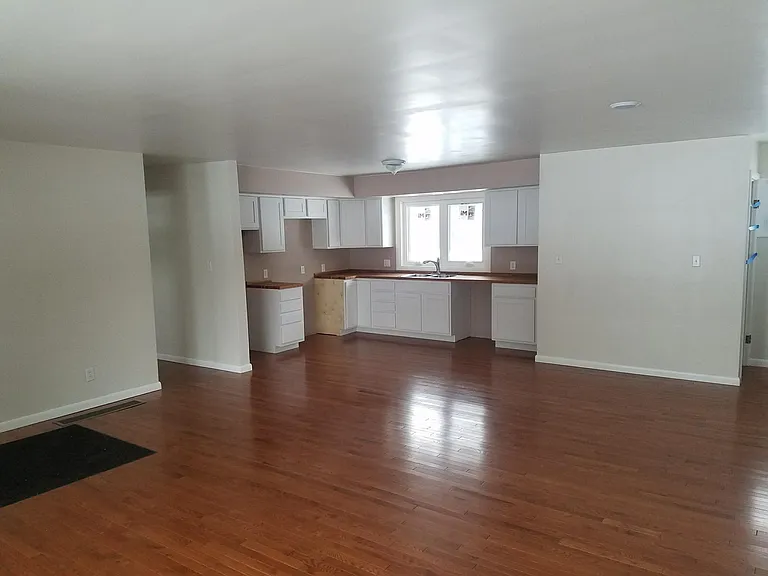 791 Transit Rd — Photo 6