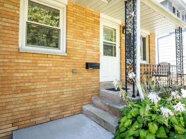 3735 East Squire AVENUE, Cudahy, WI 53110
