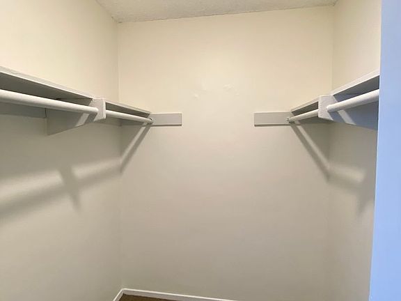 5th image of 1600 N Stanton Pl #16