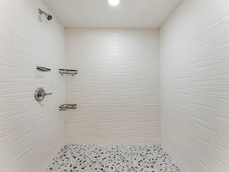 3314 N Jefferson St — Photo 20