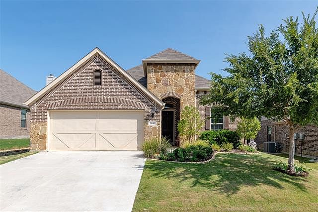 1st image of 3041 Veranda Vista Dr