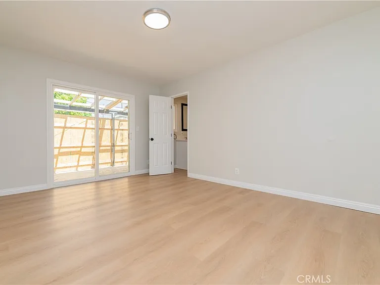 3202 Montana Ave — Photo 22