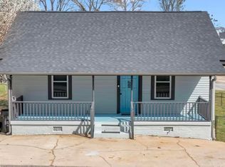 24 Draper St, Greenville, SC 29611