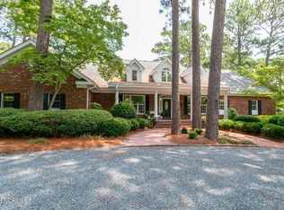 125 Hearthstone Rd, Pinehurst, NC 28374