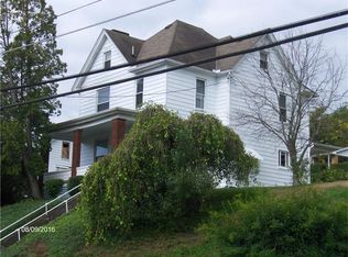 1516 Main St, Burgettstown, PA 15021