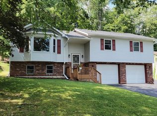 16566 Treasure Lake Rd, Du Bois, PA 15801