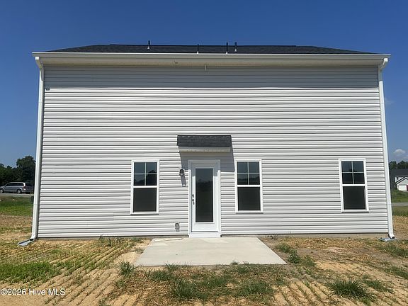 2nd image of 38 Coachman Lane