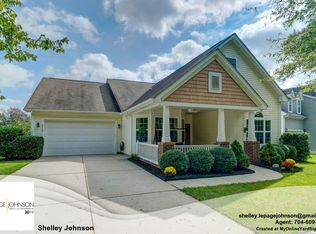 5410 Colonial Garden Dr, Huntersville, NC 28078