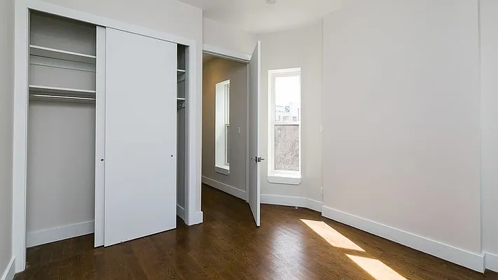 Rented by Nooklyn NYC LLC | media 29