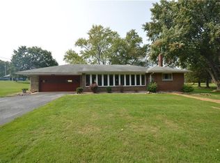 13830 Beard Rd, New Springfield, OH 44443