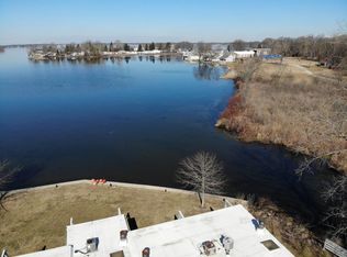 10095 N Turkey Creek Rd APT 2, Syracuse, IN 46567