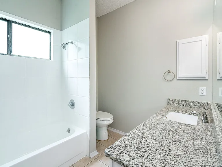 2826 Village Pkwy — Photo 19