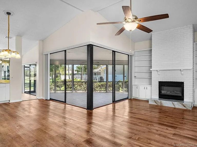 2386 SW Creekside Dr — Photo 44