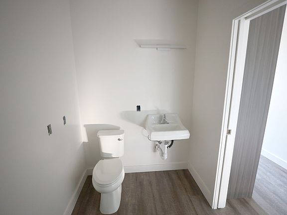 3rd image of 1322 O St #0
