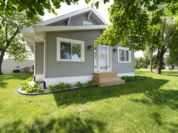 25259 620th Ave, Nevada, IA 50201
